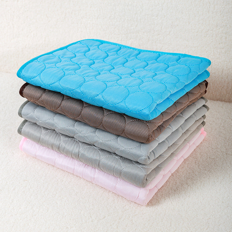 Pet Cooling Pad – Keep Cats & Dogs Comfortable